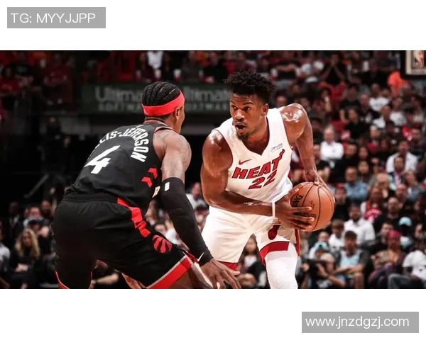 吉米巴特勒领衔热火队奋战季后赛展现超强领导力与团队精神